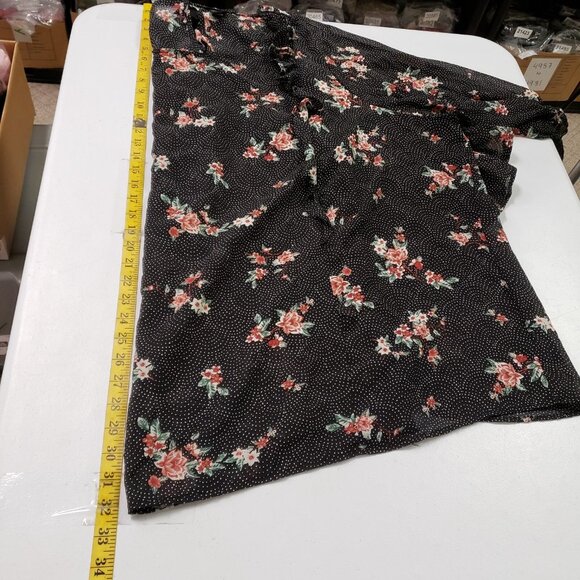 Torrid Womens Dark Floral Whimsigoth Ruffle Top Size 4X Black Sheer Romantic - Picture 8 of 10